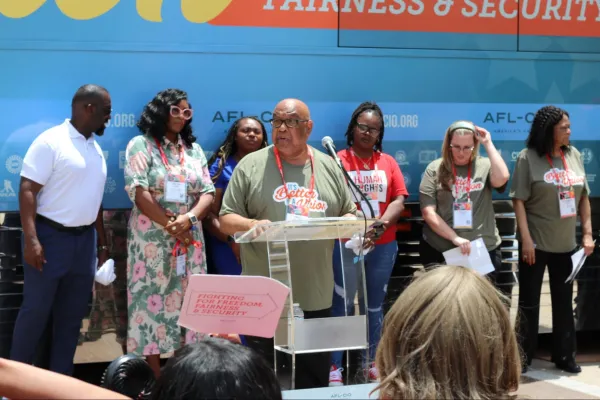 Fred Redmond speaking at Better in a Union Bus Tour